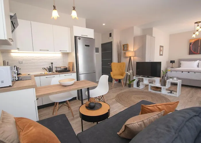 Appartement Chrysalis 2 *