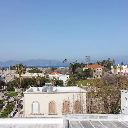 דירה Chrysalis 2 *