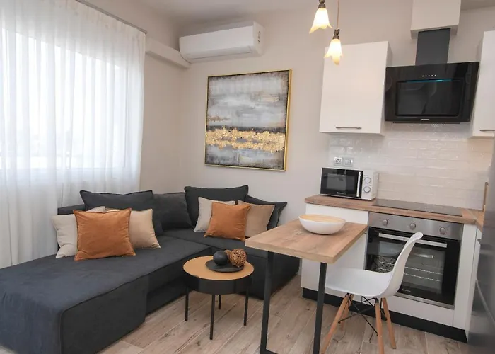 Chrysalis 2 * Kos-Stadt